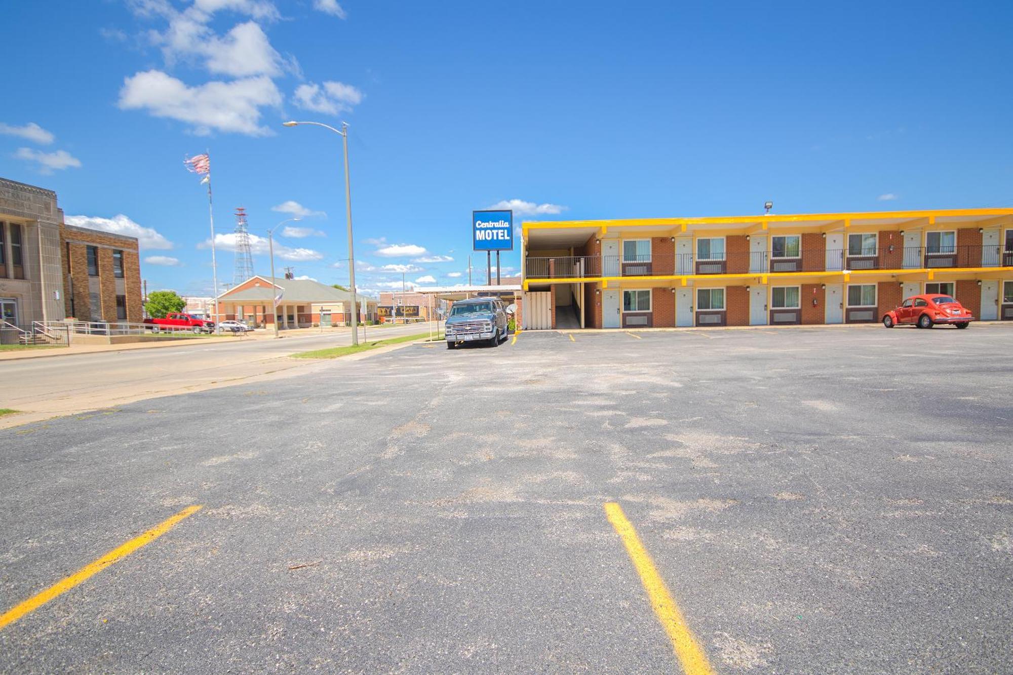 Centralia Motel Near Downtown By Oyo Экстерьер фото